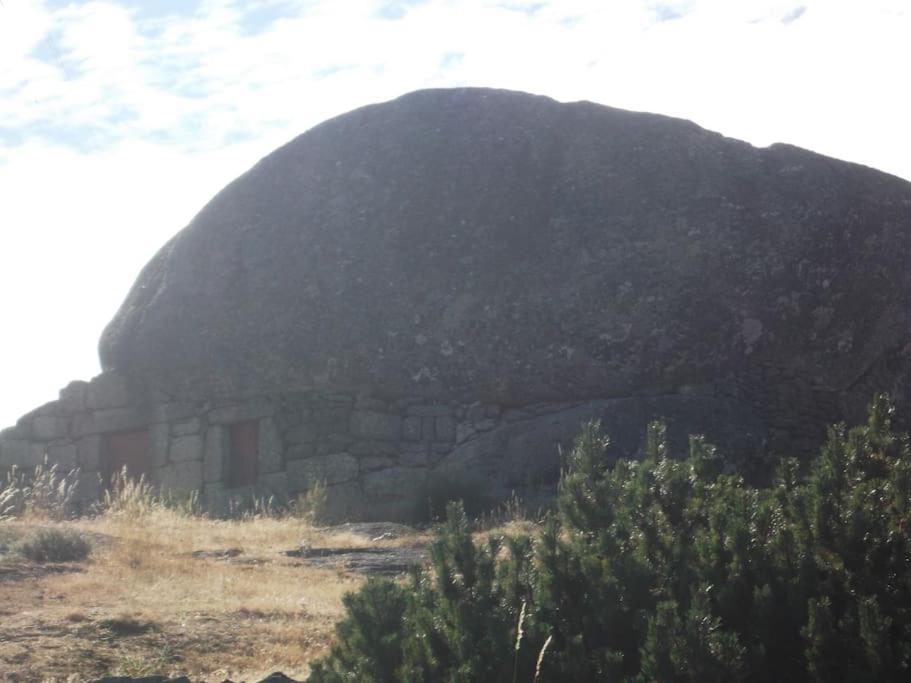 Casa Na Serra Da Estrela Melo Esterno foto